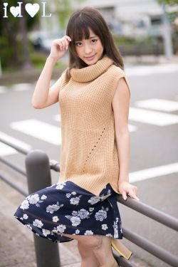 花少各种美女睡在一起
