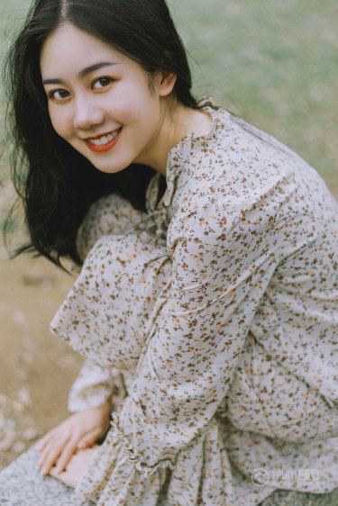 王丽坤