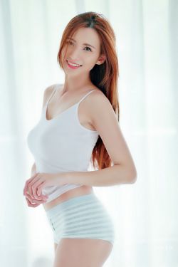 长泽梓白衣浴室qvod